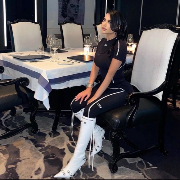 Off-White Tops - Off White Top